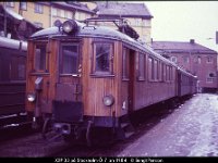 16546  X2P 33 på Stockholm Ö 7 jan 1984 : Roslagsbanan, Svenska järnvägslinjer