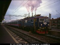 O88-34  Rc7 1421 i Linköping 19 nov 2002 : Bildbeställning, Linköping, Platser, Sv lok, Svenska tåg, Sverige, Webbalbum