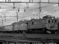 sv0399-12  Du2 387 passerar Sävenäs 4 aug 1977 : Bildbeställning, Göteborg, Platser, Sv lok, Svenska tåg, Sverige, Sävenäs, Webbalbum