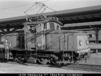 sv0403-11  Ub 260 i Göteborg 6 aug 1977 : Bildbeställning, Göteborg, Göteborg C, Platser, SJ ellok, Sv lok, Svenska tåg, Sverige, Ub, Webbalbum