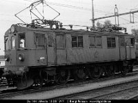sv0413-34  Du 144 i Alvesta 10.08.1977 : Alvesta, Bildbeställning, Du, Platser, SJ ellok, Sv lok, Svenska tåg, Sverige, Webbalbum