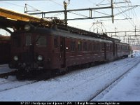 04898  X7 257 i Herrljunga den 4 januari 1979 : Bildbeställning, Herrljunga, Platser, Sv motorvagnar, SvK 180 Uddevalla--Vänersborg----Vara--Herrljunga, Svenska järnvägslinjer, Svenska tåg, Sverige, Webbalbum