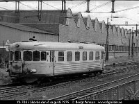 sv0972-11  Y6 786 i Skövde den 6 augusti 1979 : Bildbeställning, Platser, Skövde, Sv motorvagnar, Svenska tåg, Sverige, Webbalbum
