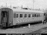 sv1335-02  UAB3 2171 i Malmö 19 aug 1981 : Bildbeställning, Malmö, Platser, Sv motorvagnar, Svenska tåg, Sverige, Webbalbum