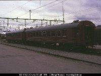 28848  B3 4163 i Kiruna 11 juli 1990 : Bildbeställning, Kiruna, Platser, Sv personvagnar, Svenska tåg, Sverige, Webbalbum