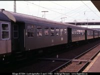 11405  B3yge 87584 i Ludwigshafen 5 april 1982 : B3yge, Bildbeställning, Ludwigshafen, Tyska järnvägar, Tyska personvagnar, Webbalbum