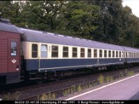 37809  Bm232 22-40138 i Norrköping 29 sept 1991 : Bildbeställning, Norrköping, Platser, Sverige, Tyska personvagnar, Webbalbum