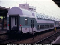 E203-03  DBz750 26-35012 Augsburg 30.10.1993 : Augsburg, Bildbeställning, Platser, Tyska personvagnar, Tyskland, Webbalbum